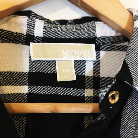 NWOT Michael Kors Flannel With Gold Buttons - Picture 3 of 4